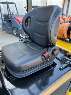 Used equipment: Utilev 2017 2.5T LPG 3 Stage Forklift