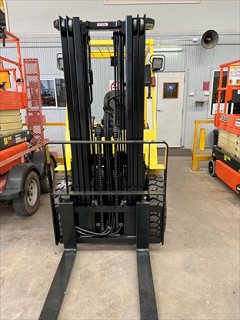 Used equipment: Hyster H2.50DX LPG 3 Stage Forklift