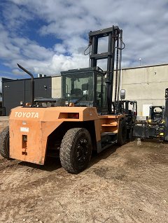 Used equipment: Toyota 4FD150 8.5T Empty Container Handler