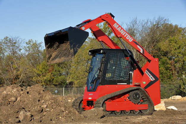 Manitou 1650RT Compact Track Loader