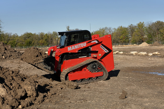 Manitou 1650RT Compact Track Loader