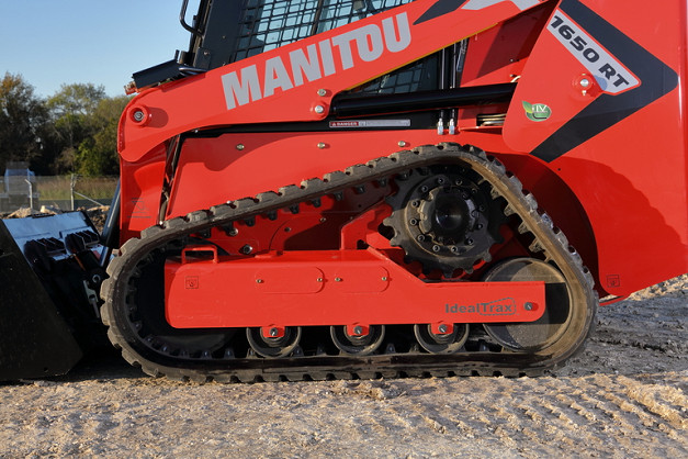 Manitou 1650RT Compact Track Loader