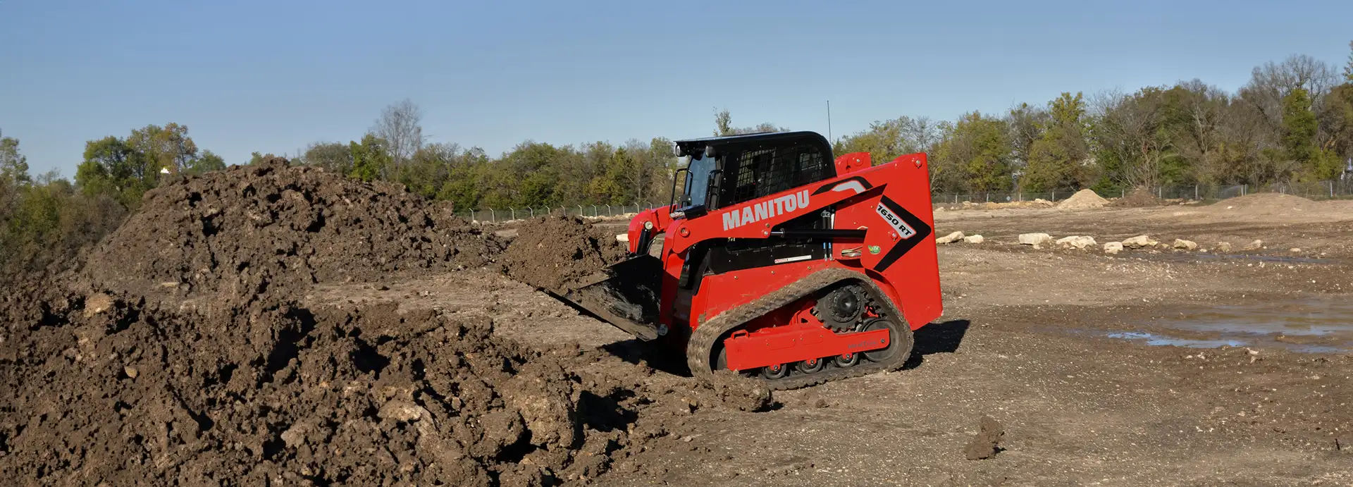 Manitou 1650RT Compact Track Loader